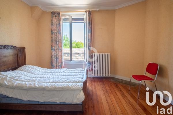 Maison à vendre 9 pièces 165 m² Saint-Pierre-lès-Nemours