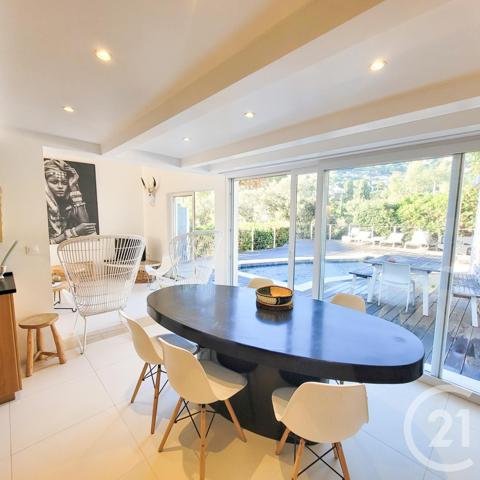 maison à vendre  4 pièces - 107 m2 CAVALAIRE SUR MER - 83