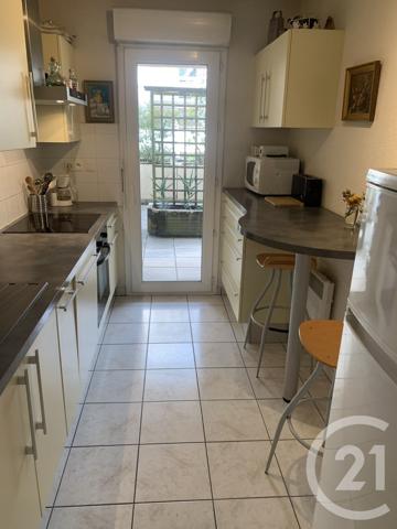 Appartement F3 à vendre  3 pièces - 63,65 m 2   DAX  - 40