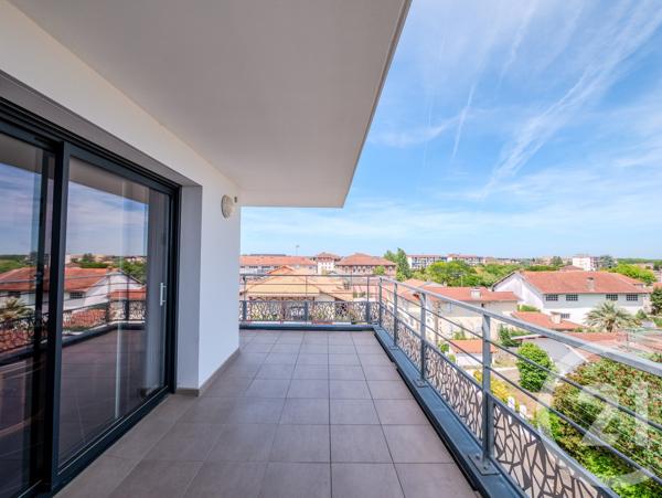 Appartement F3 à vendre  3 pièces - 63,65 m 2   DAX  - 40