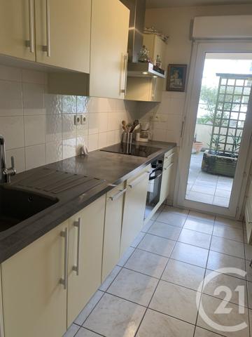 Appartement F3 à vendre  3 pièces - 63,65 m 2   DAX  - 40