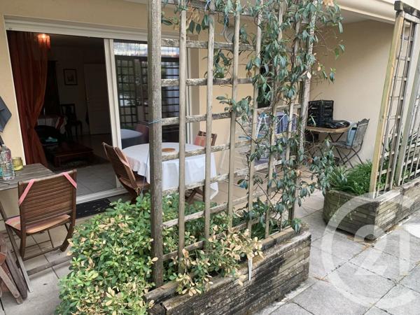 Appartement F3 à vendre  3 pièces - 63,65 m 2   DAX  - 40
