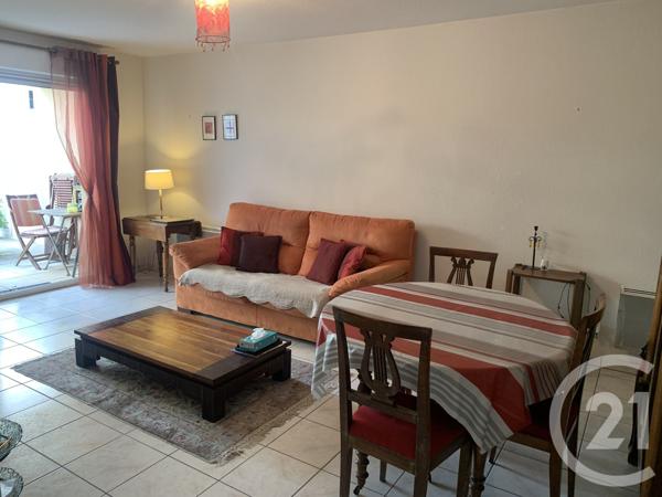 Appartement F3 à vendre  3 pièces - 63,65 m 2   DAX  - 40