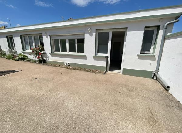 Deux Logements Dans Une Batisses Hors Copropriété
