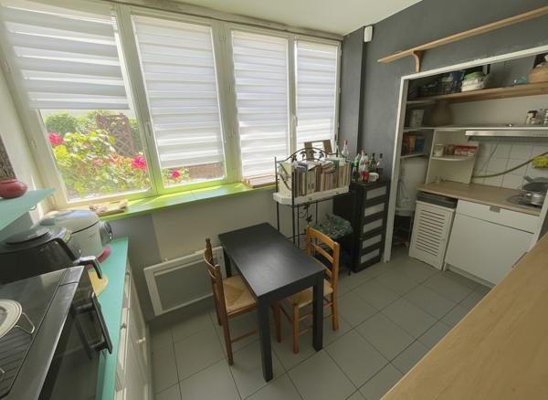 Deux Logements Dans Une Batisses Hors Copropriété