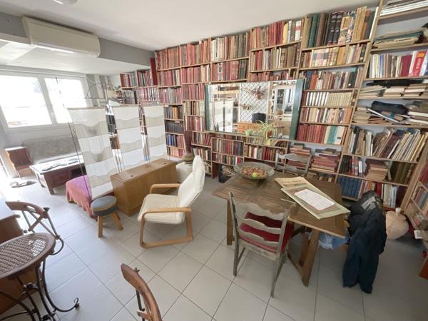 Deux Logements Dans Une Batisses Hors Copropriété