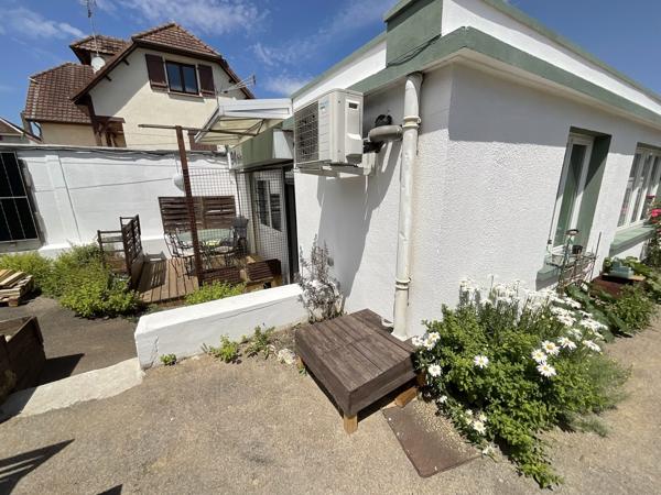 Deux Logements Dans Une Batisses Hors Copropriété