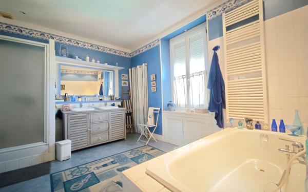 Maison à vendre    5 pièces • 184 m2 Mazamet