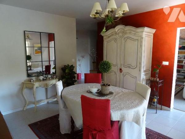 Maison à Vendre à Saint-Martin-de-Crau (13310) dans les Bouches-du-Rhône (13),
Nous vous invit...