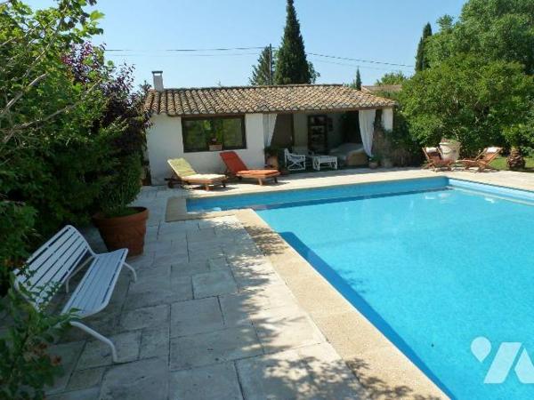 Maison à Vendre à Saint-Martin-de-Crau (13310) dans les Bouches-du-Rhône (13),
Nous vous invit...