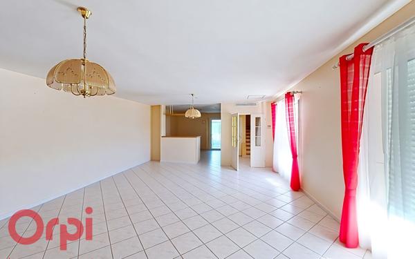 Maison à vendre    4 pièces •  Catllar