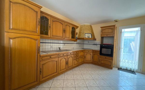 Maison à vendre    4 pièces •  Catllar