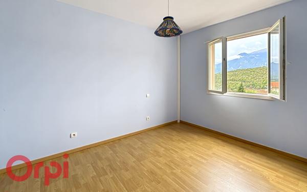 Maison à vendre    4 pièces •  Catllar