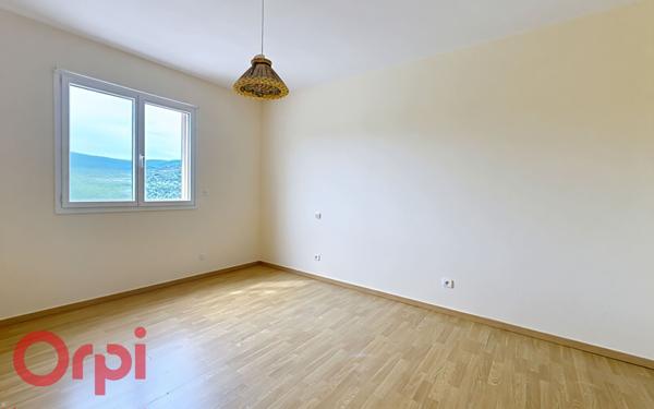 Maison à vendre    4 pièces •  Catllar