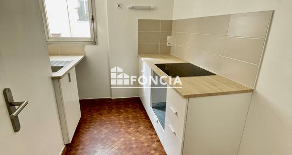 Location Appartement 2 pièces 57.73 m² - Paris 75015