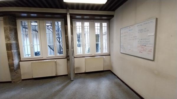 Local commercial Besancon 63.5 m2