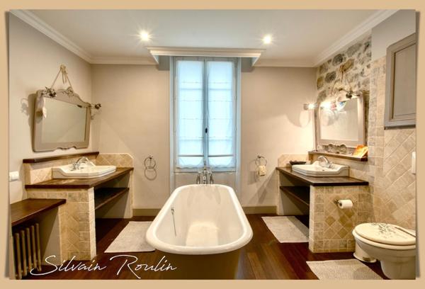 Maison de maître à vendre 8 pièces 320m² NYONS (26)