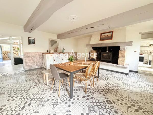 Maison à Cholet, 49300 - 7 pièces 202m²