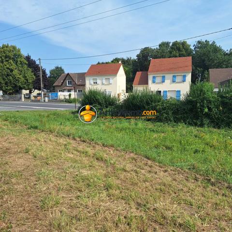 Vente                                                      Terrain
                        
                                         537 m2                     à Touquin