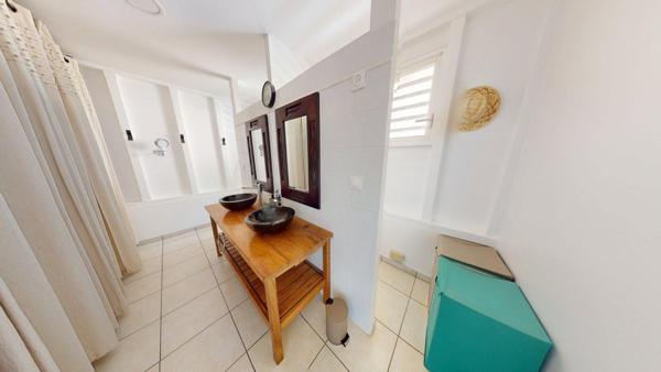 Magnifique villa T5, avec piscine et vue mer.