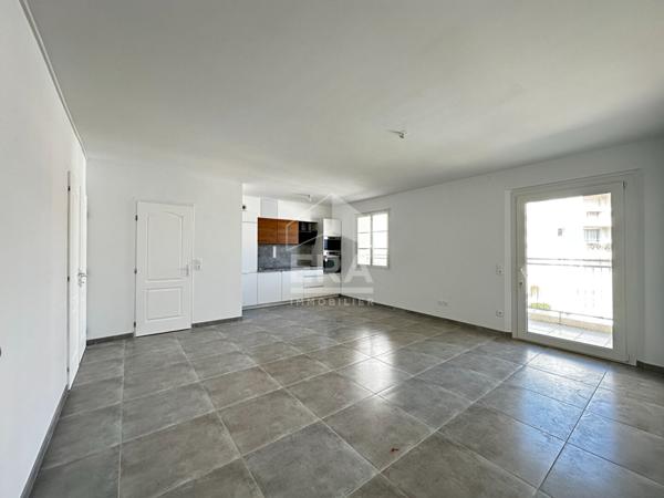 EXCLUSIVITE ERA - T3 MARCHE CENTRAL DE ROYAN