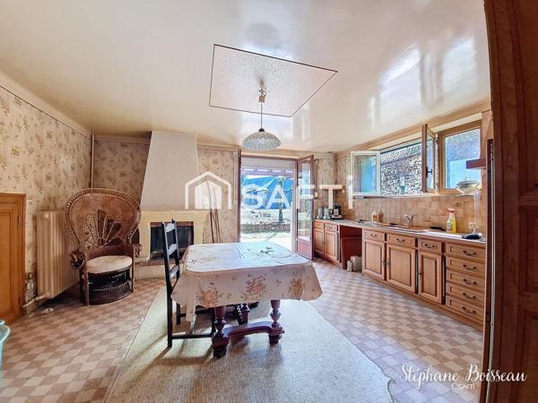 MAISON DE VILLE 6 PICES 72230 GUECELARD