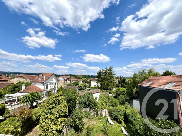Appartement F2 à vendre  2 pièces - 52 m 2   ERMONT  - 95