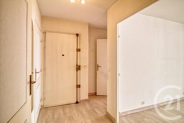 Appartement F2 à vendre  2 pièces - 52 m 2   ERMONT  - 95