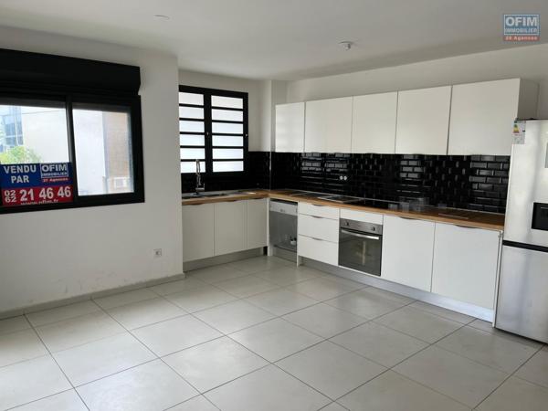 A VENDRE APPARTEMENT F2 DE 60.77 M2 AU CENTRE VILLE DE SAINT DENIS