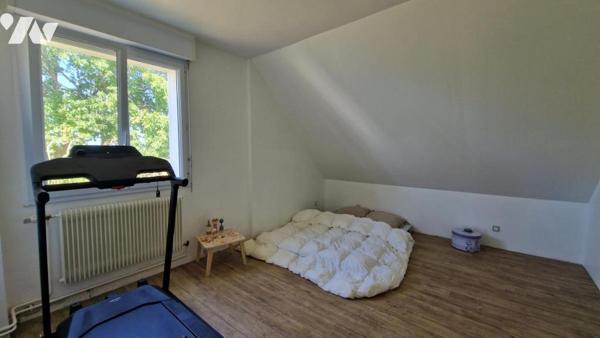 AU CALME SUR 3900 M² DE TERRAIN-124 M² HAB. 4 CHAMBRES