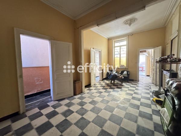 Maison 5 pièces - 135 m² Exclusivité efficity