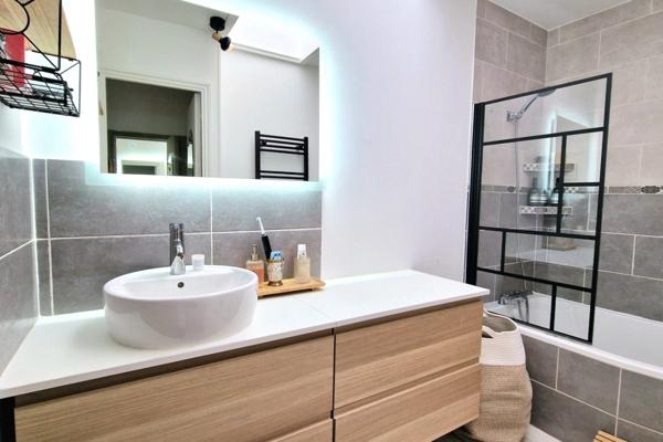 Maison à vendre 5 pièces de 103 m² à Élancourt Autres biens de l'agent