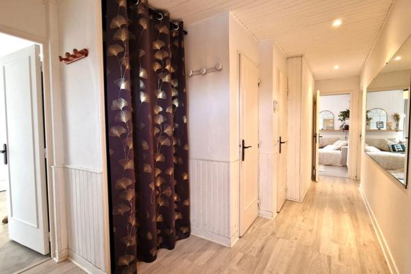 Maison à vendre 5 pièces de 103 m² à Élancourt Autres biens de l'agent