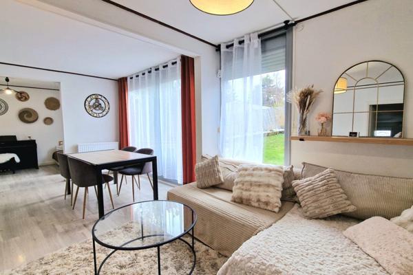 Maison à vendre 5 pièces de 103 m² à Élancourt Autres biens de l'agent