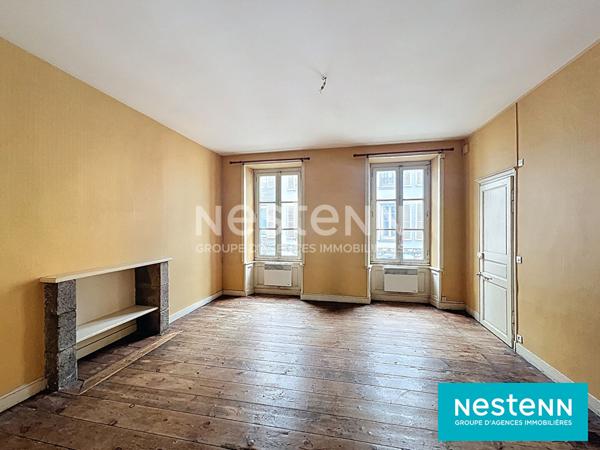 APPARTEMENT QUARTIER SAINT MICHEL DEUX CHAMBRES AVEC JARDIN