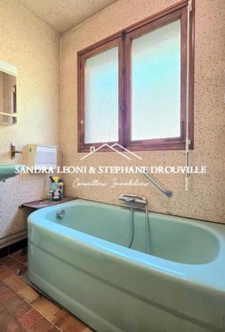 MAINTENON - SAINT PIAT Maison de 95 m2, 2 CHAMBRES