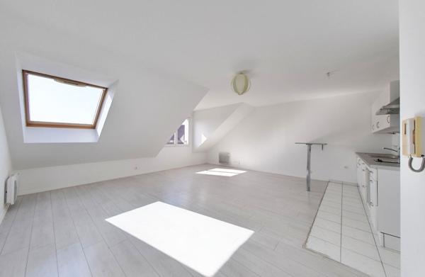 Appartement Chevry Cossigny 2 pièce(s) 49.57 m2