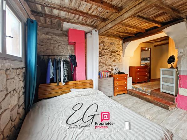 Maison Caunes Minervois authentique et pleine de charme