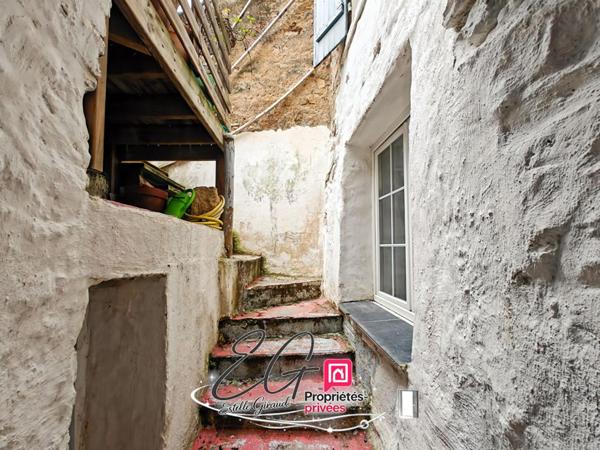 Maison Caunes Minervois authentique et pleine de charme