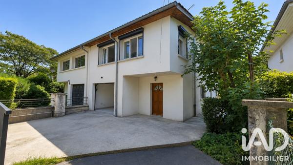Maison à vendre 7 pièces 149 m² Grenoble