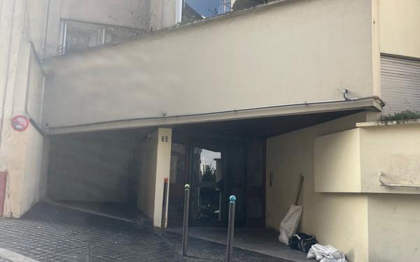 Stationnement à vendre    10 m2 Paris 19