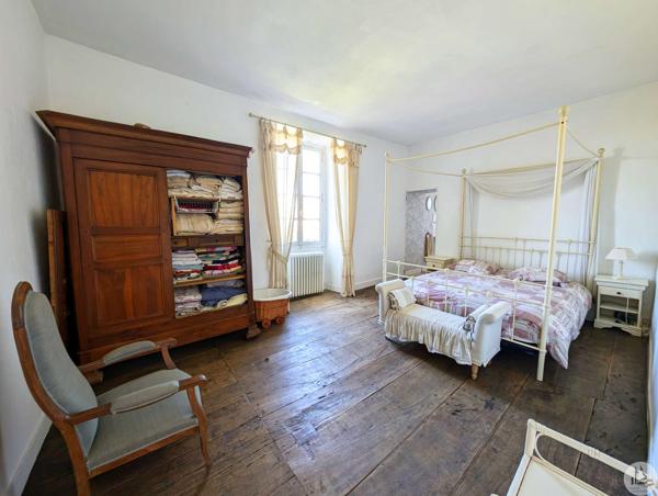 Propriete De Caractere Avec Grange