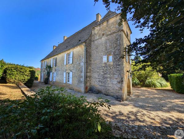 Propriete De Caractere Avec Grange