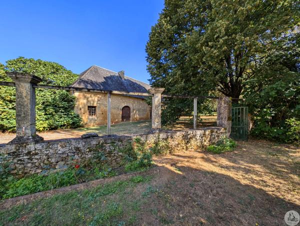 Propriete De Caractere Avec Grange