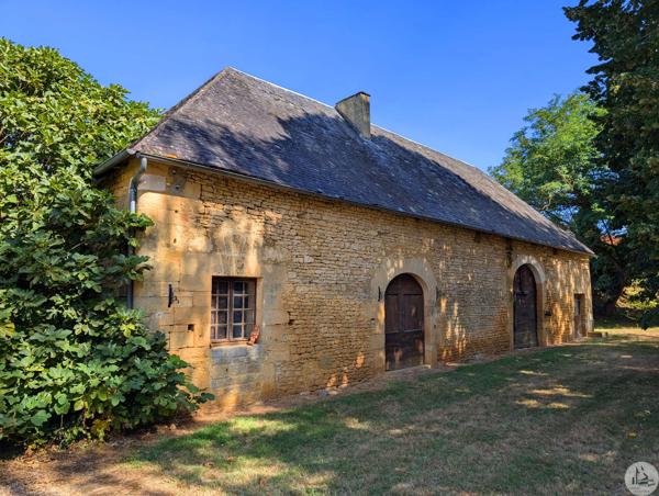 Propriete De Caractere Avec Grange