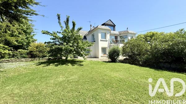 Maison à vendre 8 pièces 225 m² Séné