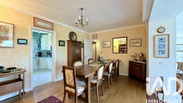 Maison à vendre 8 pièces 225 m² Séné