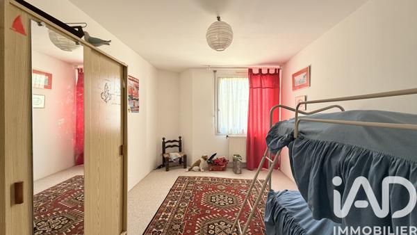 Maison à vendre 8 pièces 225 m² Séné