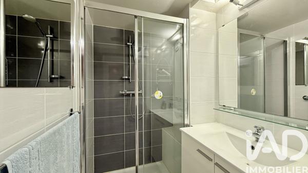 Maison à vendre 8 pièces 225 m² Séné