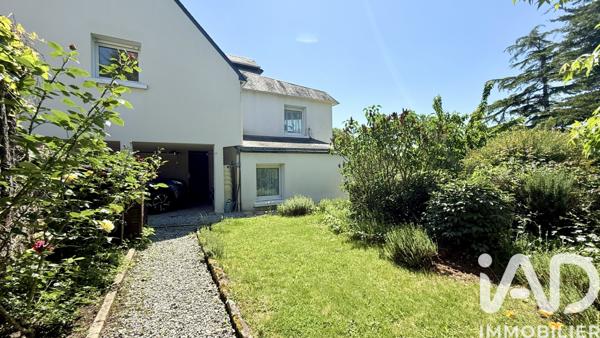 Maison à vendre 8 pièces 225 m² Séné